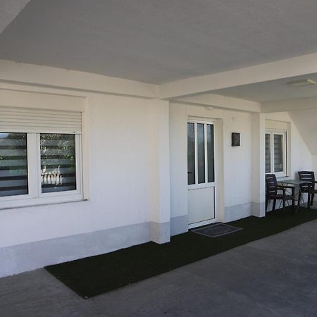 Apartman Hadze โมสตาร์ ภายนอก รูปภาพ