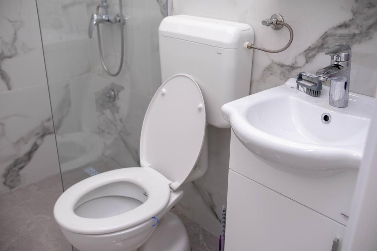 Apartman Hadze โมสตาร์ ภายนอก รูปภาพ