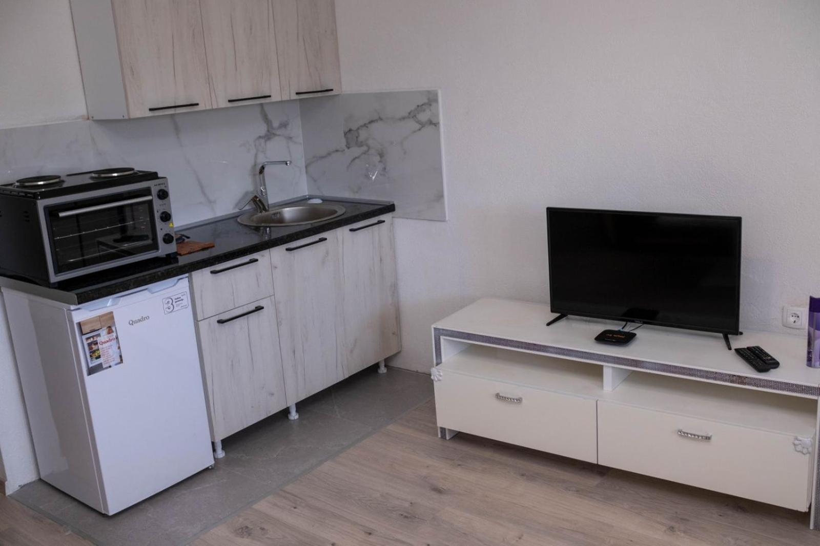 Apartman Hadze โมสตาร์ ภายนอก รูปภาพ
