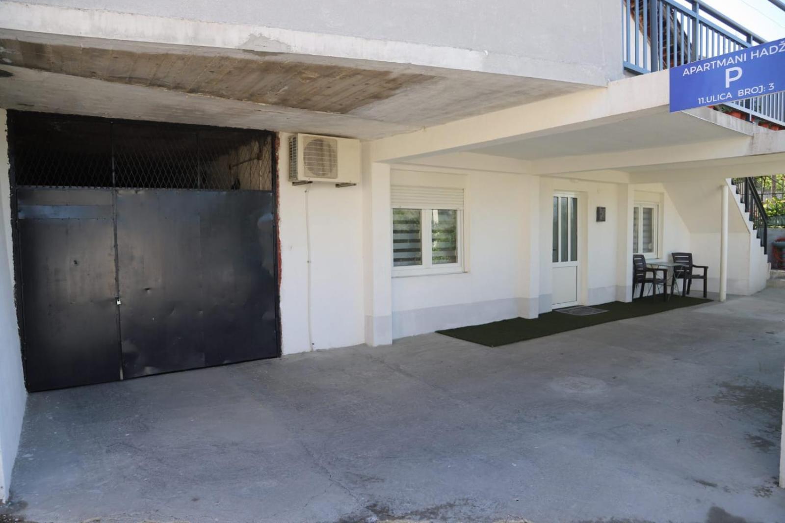 Apartman Hadze โมสตาร์ ภายนอก รูปภาพ